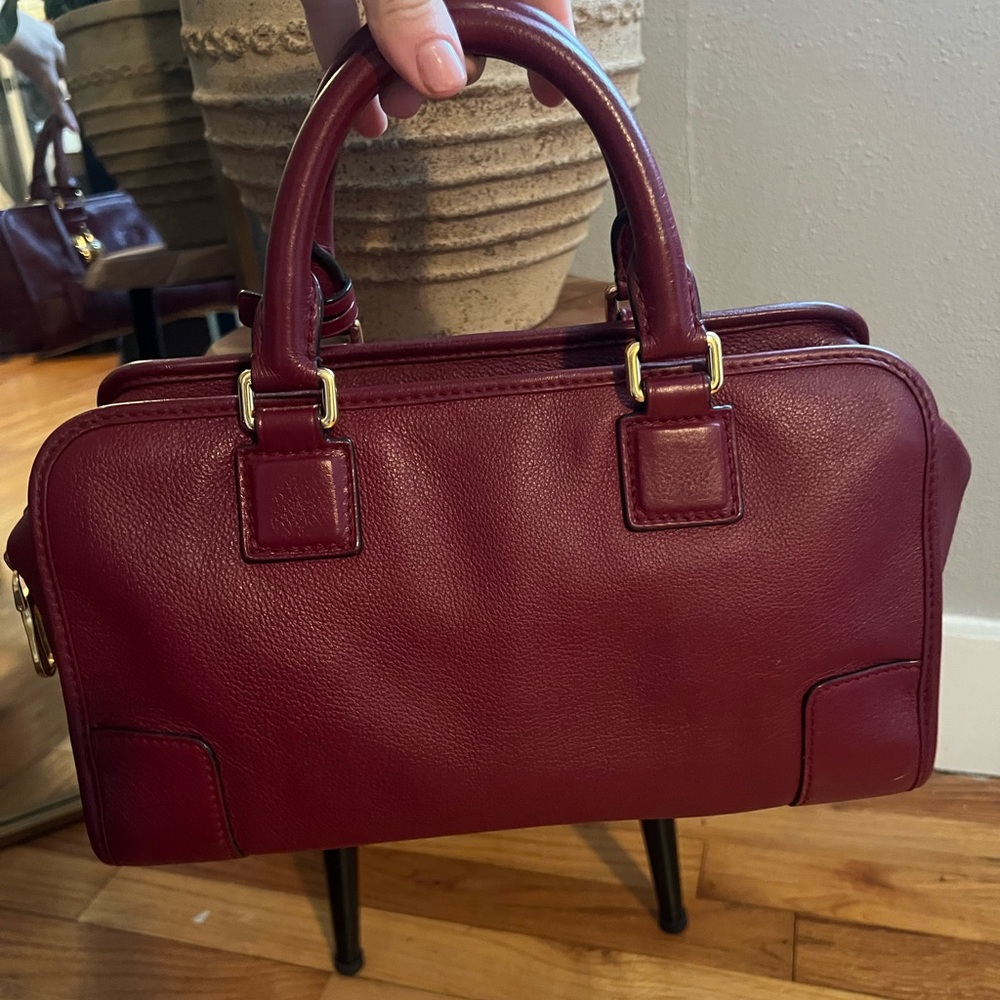Loewe Burgundy bag *limited edition year of the dragon* - Picture 2 of 7